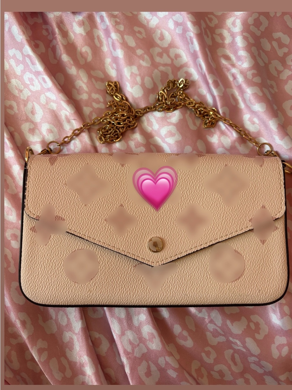 Fashion monogram Pink Chain wallet Bag